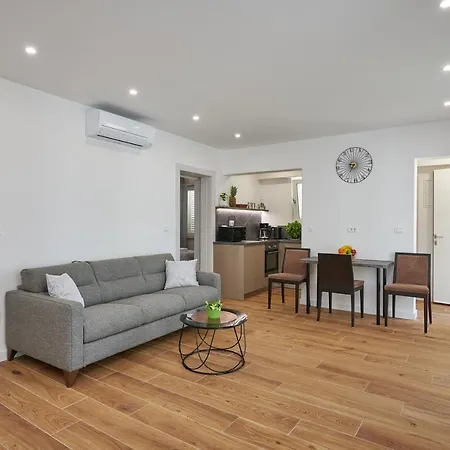 Newly Renovated Apt. Near To Entrance To Old Town Apartment Dubrovnik