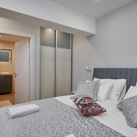 Newly Renovated Apt. Near To Entrance To Old Town Apartment Dubrovnik