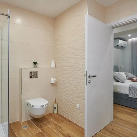 Newly Renovated Apt. Near To Entrance To Old Town 아파트 두브로브니크